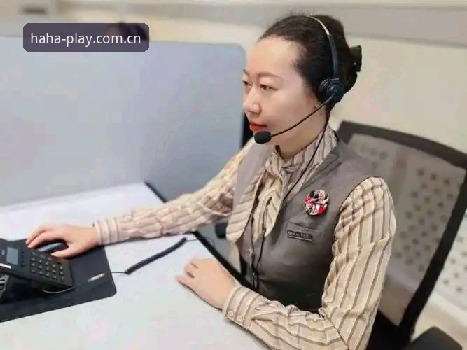 哈体官网客服与平台客服对比：新手该如何选择更靠谱？